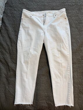 Old Navy White High-Rise O.G. Straight Jeans